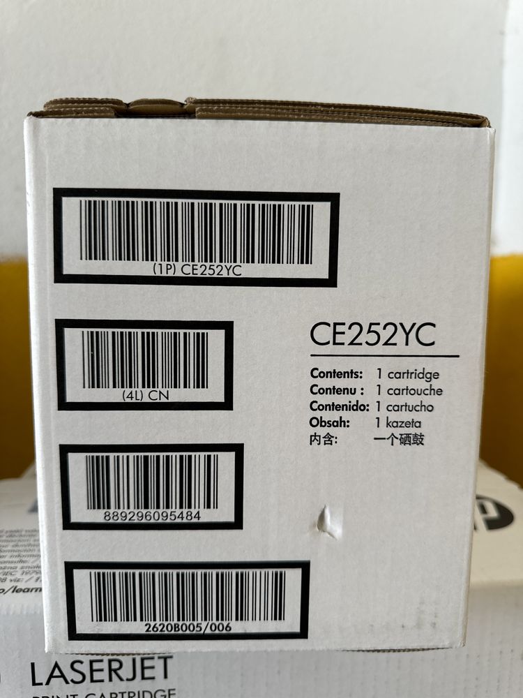 Laserjet CE 252YC