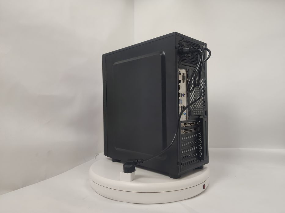 Komputer Gamingowy i5-12400, RTX 3060 Ti, 16 GB,SSD,Win 11 Pro
