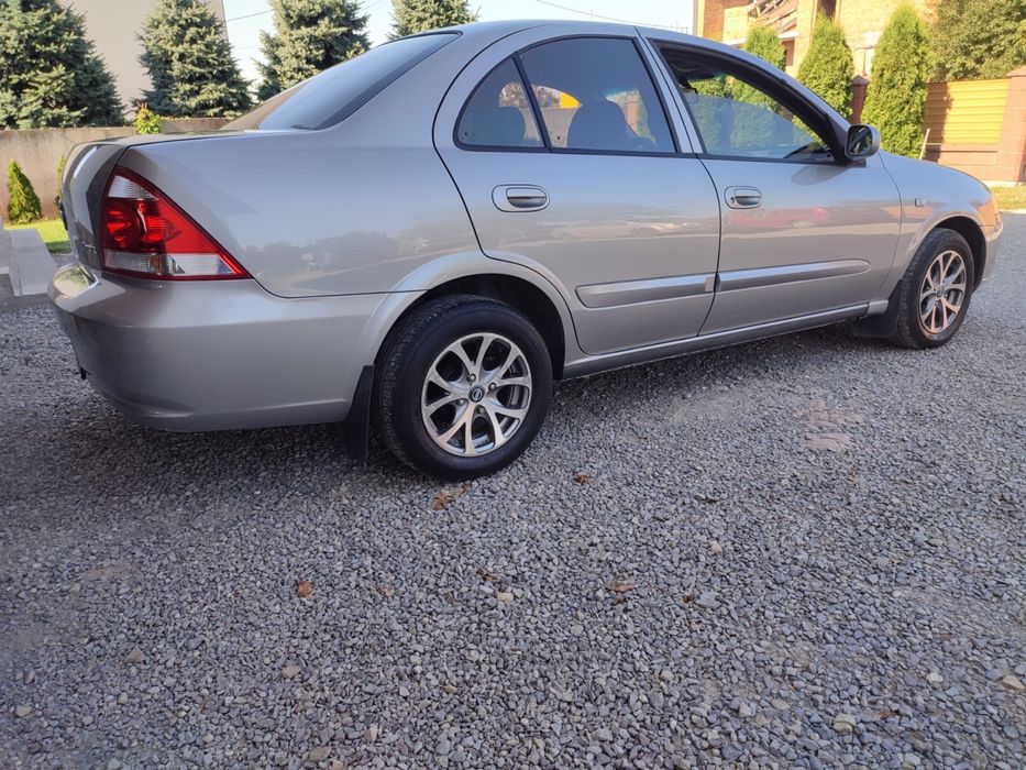 Nissan Almera Classic 1.6 газ/бенз