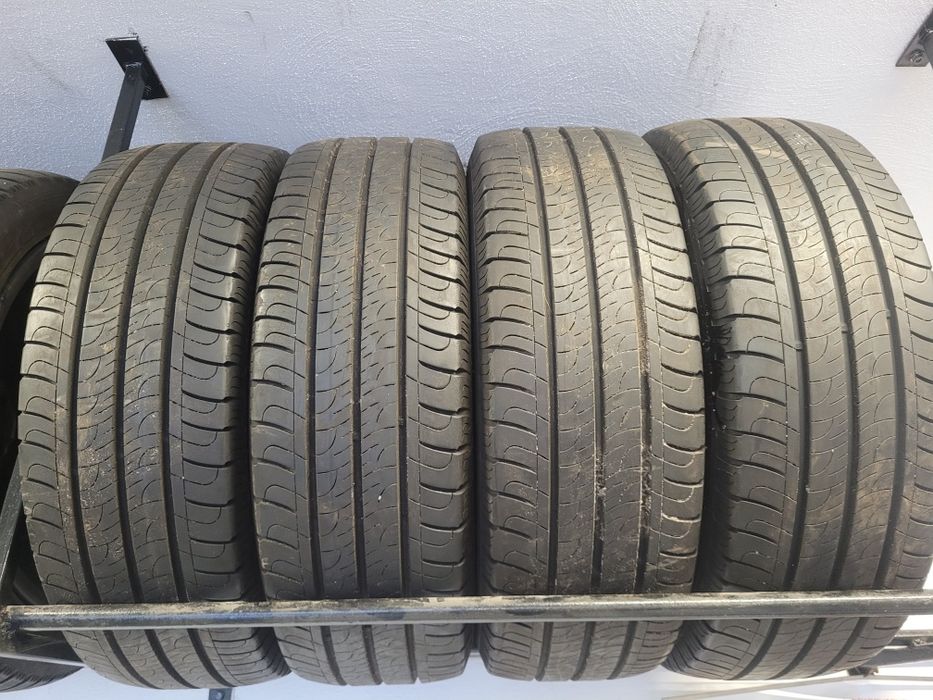 Opony Goodyear EfficientGrip Cargo 215/65/16C Trafic, Talento, Vivaro