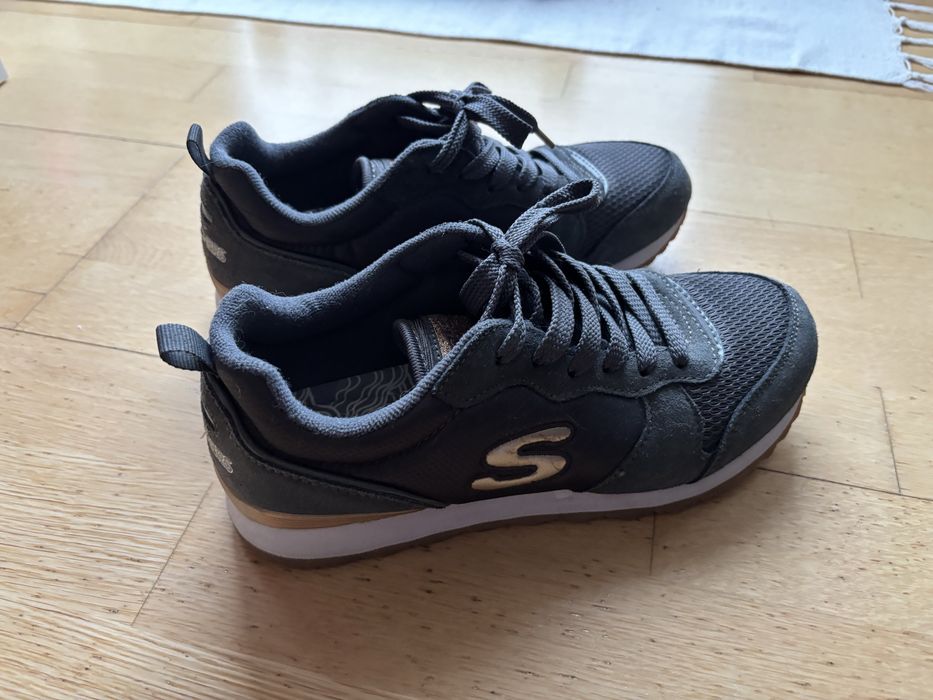 Sapatilhas Skechers OG 85