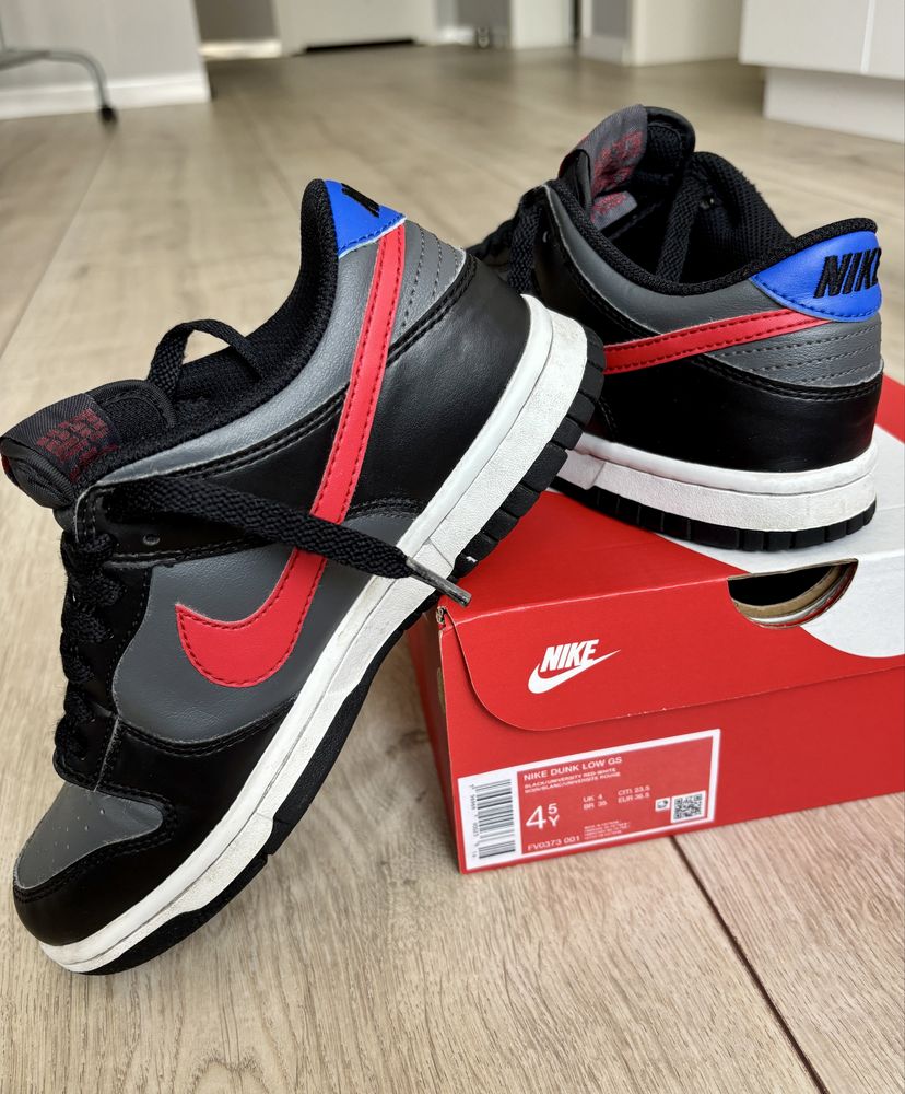 Buty Nike Dunki Low r. 36,5