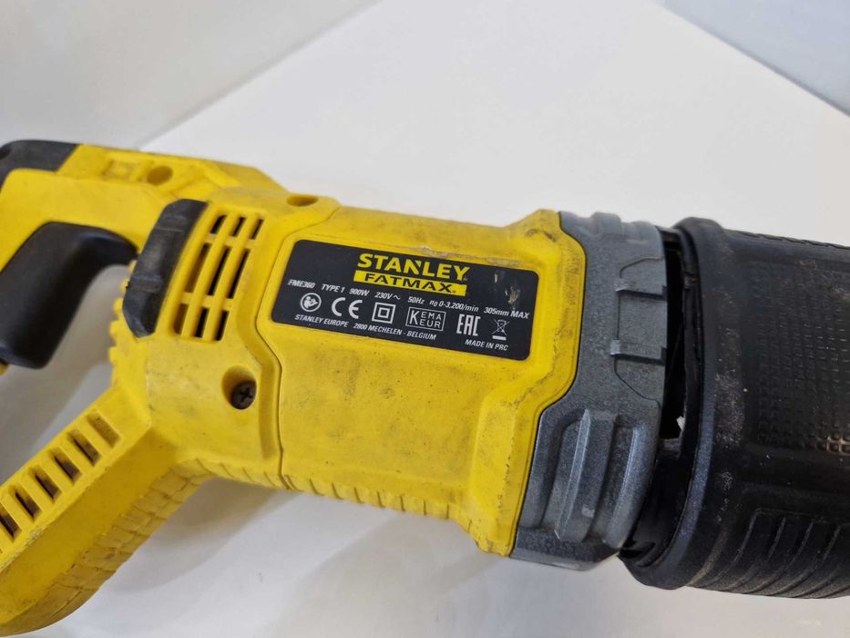 Piła Szablasta 900W STANLEY FATMAX FME360