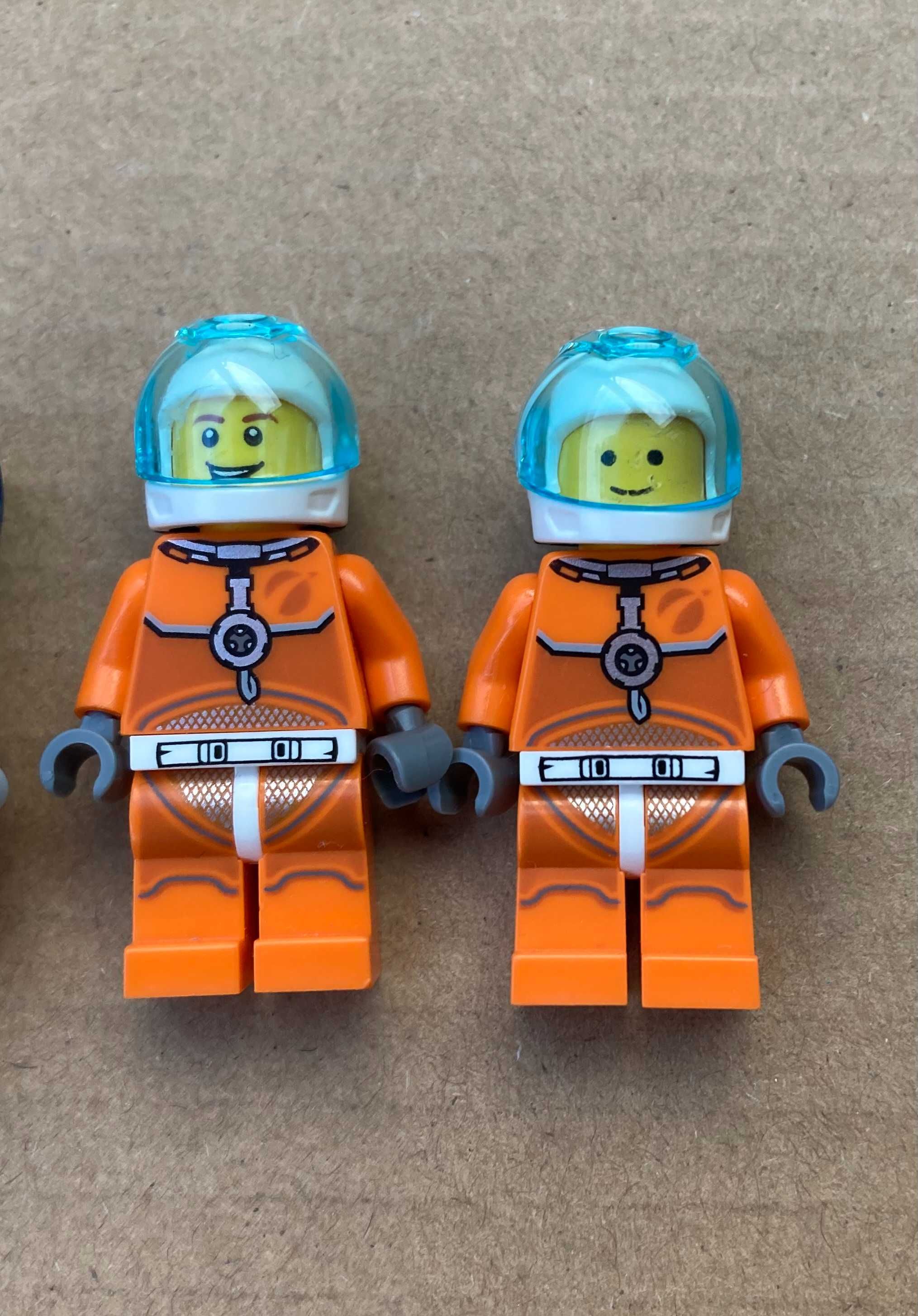 Minifigurki LEGO - 2 astronautów