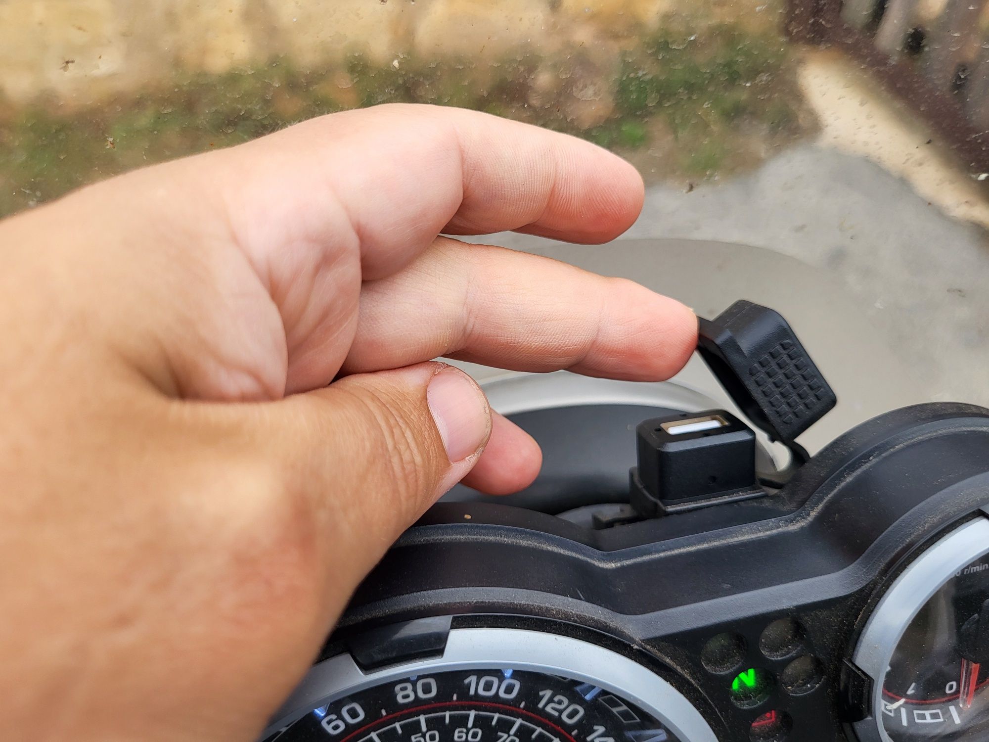 Himalayan 411 - 3L/100kms