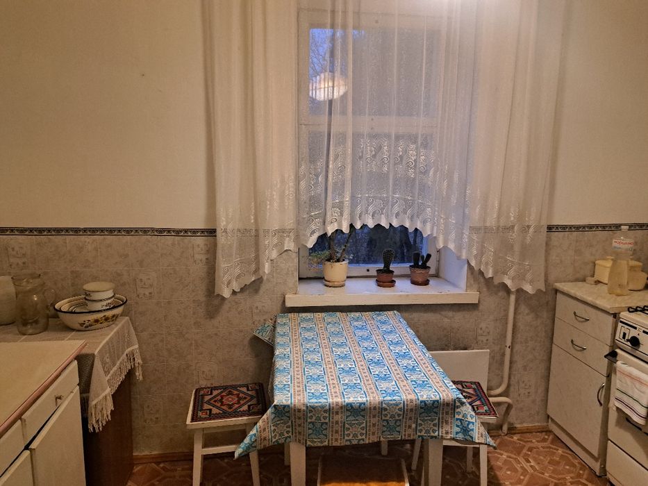 Оренда 1 кім. квартири по вул. Соборності.