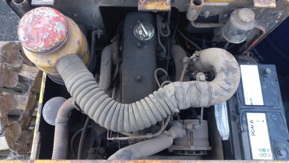 Навантажувач дизельний