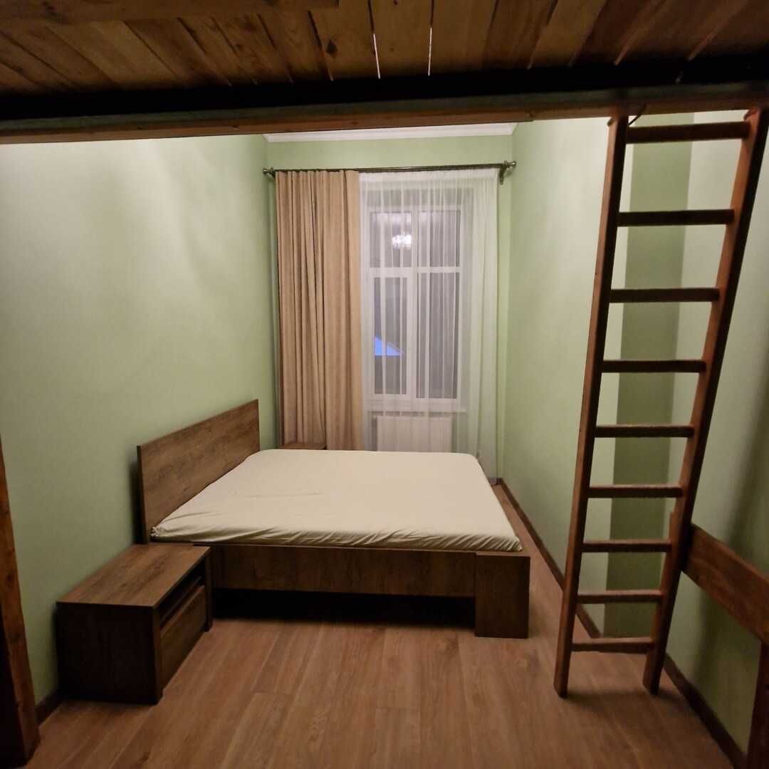 Оренда 2-кімнатної квартири на вул. Білозіра / колишня Герцена