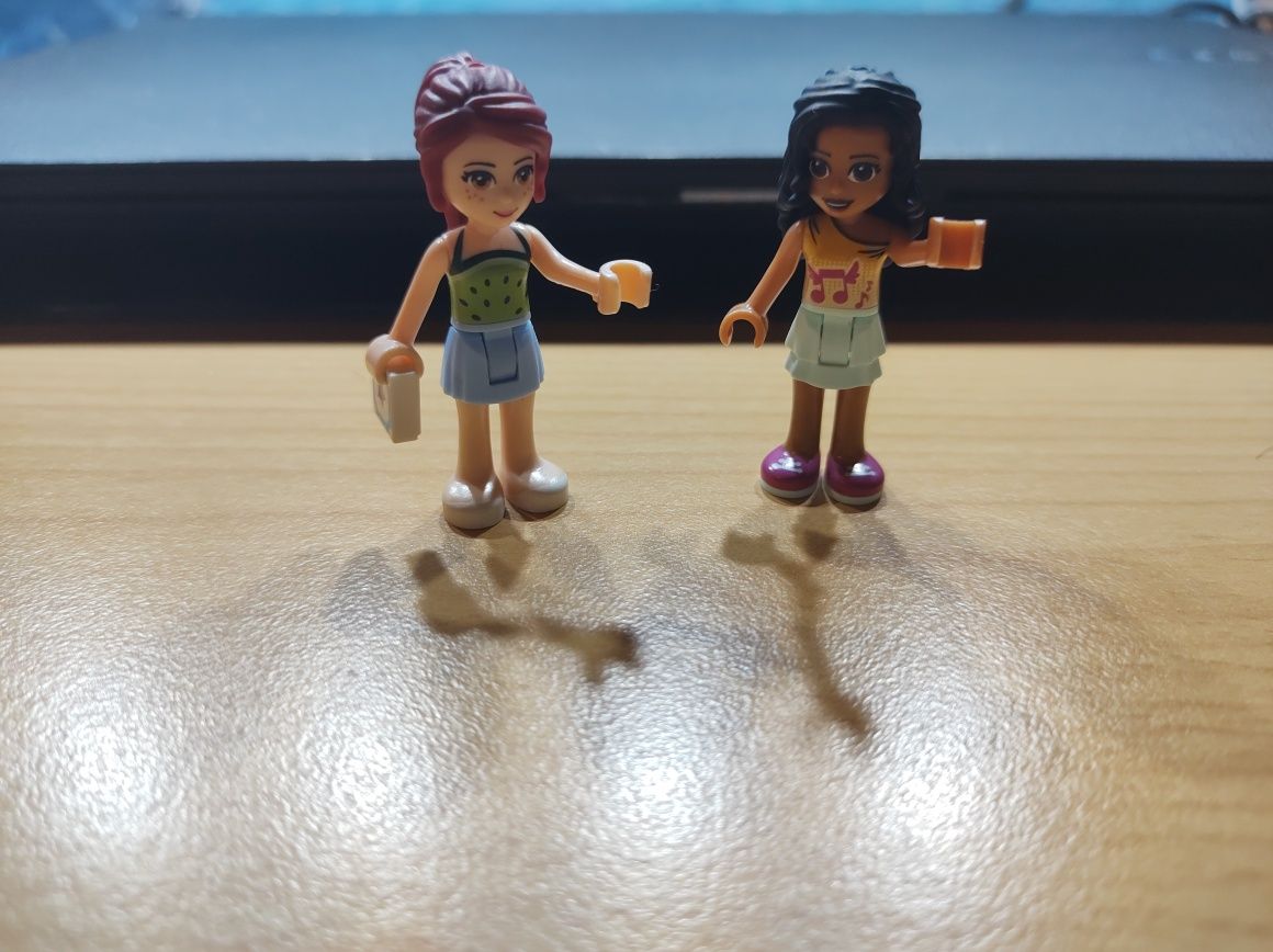 Figurki LEGO friends