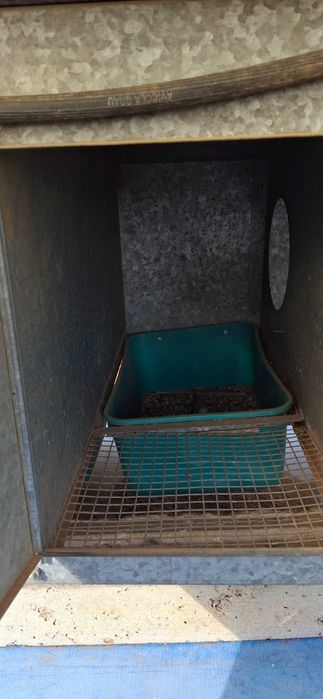 Vendo Jaula Metálica de Criação (Perdizes, Codornizes, Coelhos)