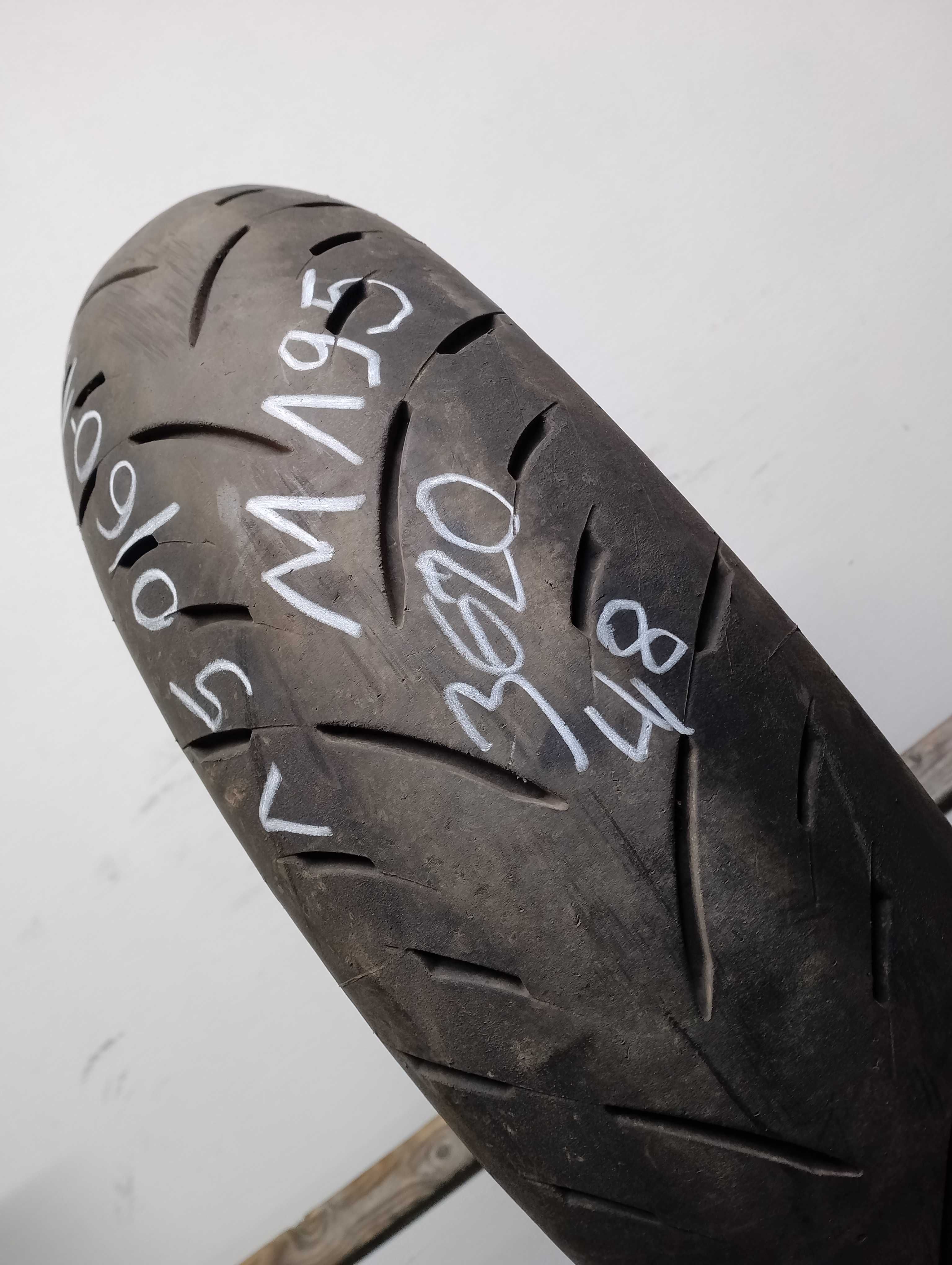 150/60 17 Dunlop Sportmax GPR-300M 3620 Obrzycko M195