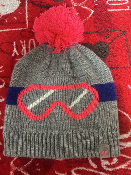 Czapka dziewczęca 4F