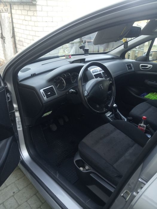 Peugeot 307sw дизель 1.6