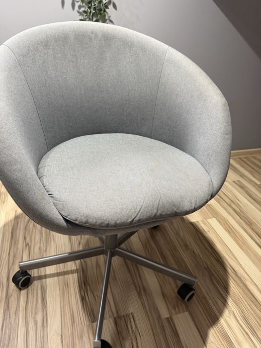 Krzesło szare Ikea