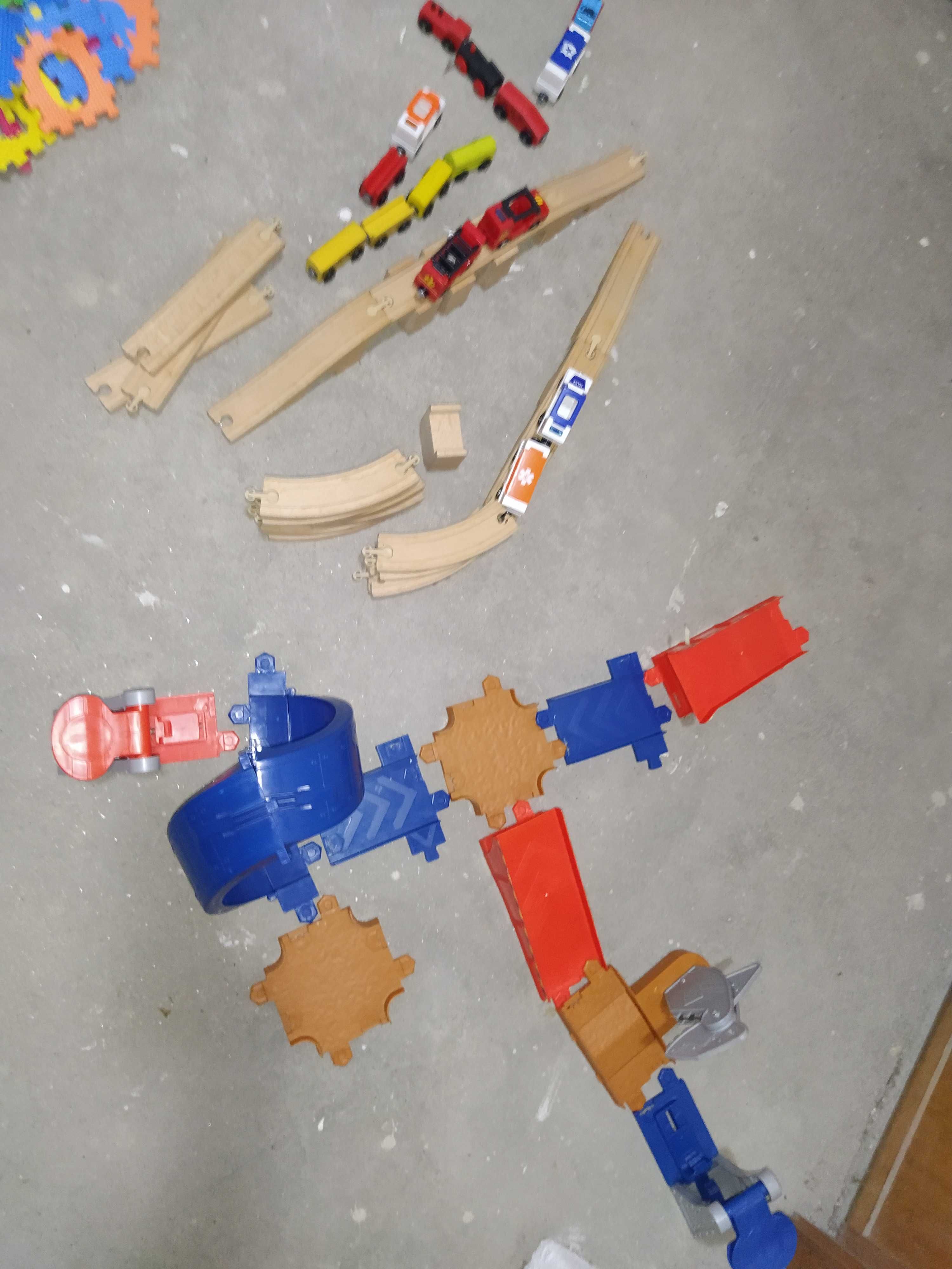 Conjunto de brinquedos Usados