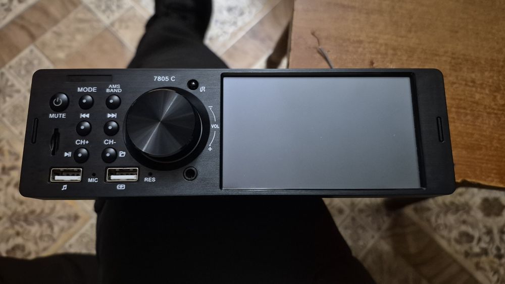 Автомагнитола сенсорная с блютузом