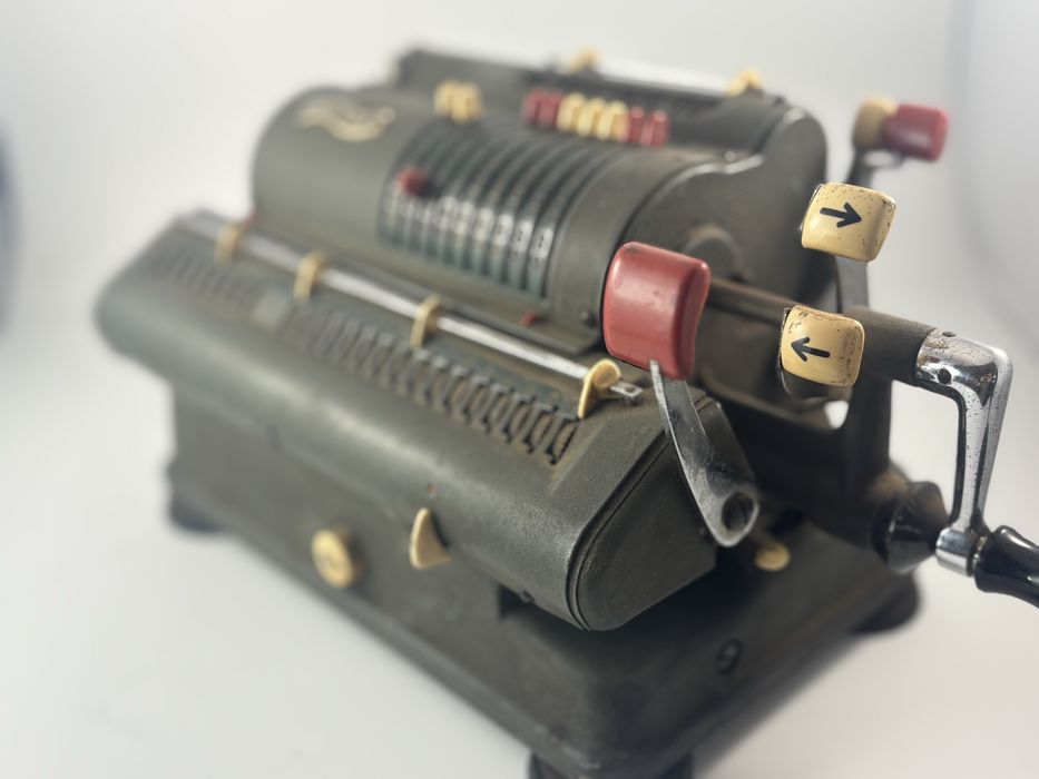 Maszyna licząca Walther – zabytkowy kalkulator mechaniczny