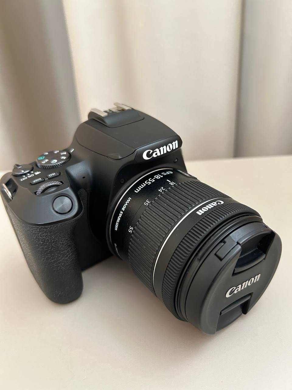 Фотокамера дзеркальна Canon EOS 250D kit 18-55 IS STM Black