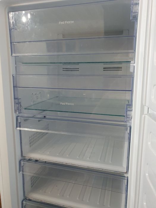 Морозильна камера