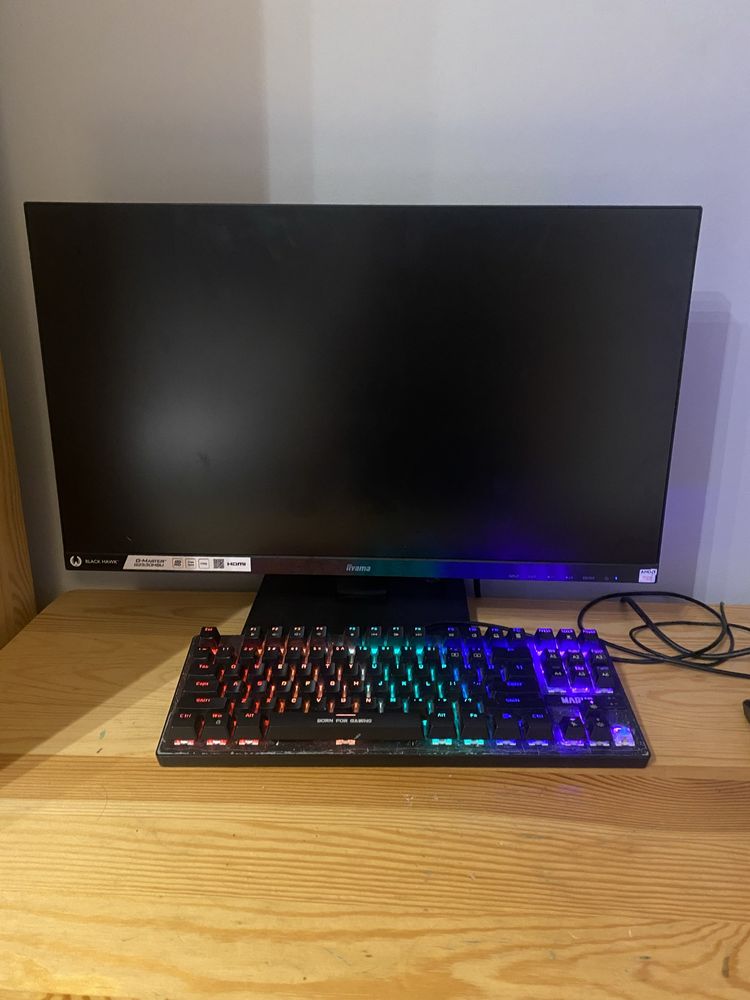 Komputer cały zestaw wraz z monitorem