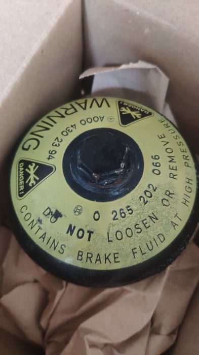 Гидро аккумулятор ABS Mercedes m113K