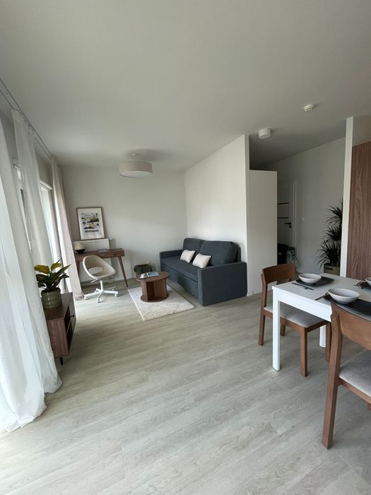 Montaż i wyposażenie elementów zabudowy stałej - firma Smile Furniture