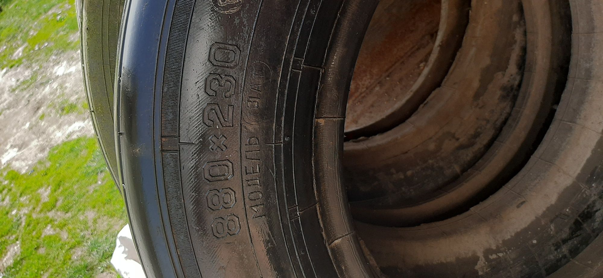Авіаційні  шини 880*230