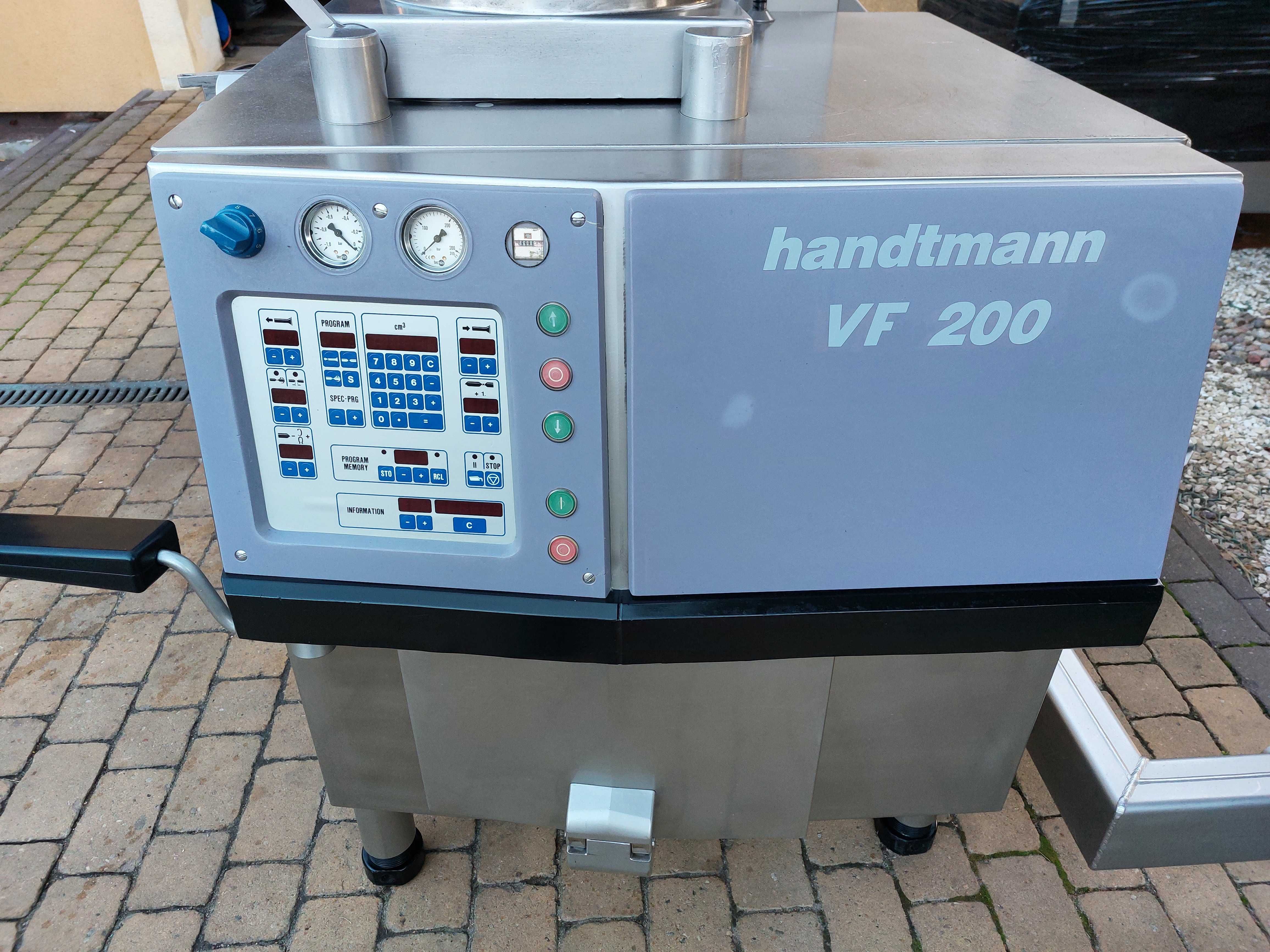 Nadziewarka Handtmann VF 200 z załadunkiem