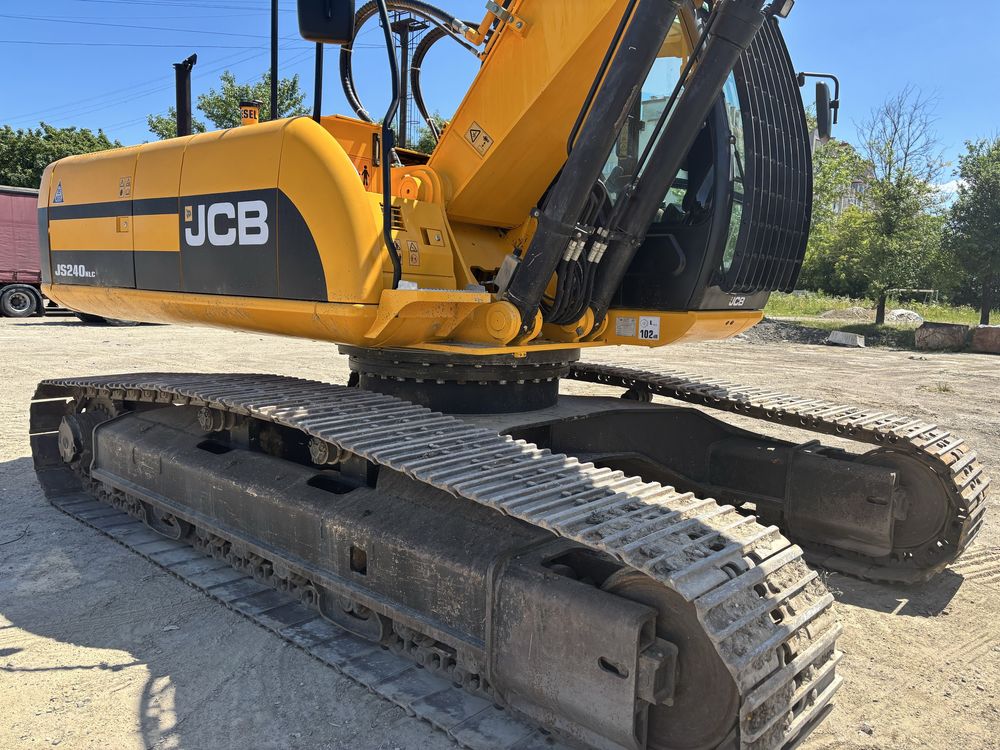 Екскаватор JCB JS240 2011р.в.