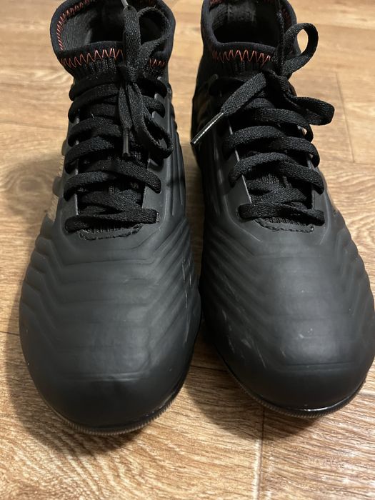 Продам бутси adidas predator 19.3. (35 1/2)