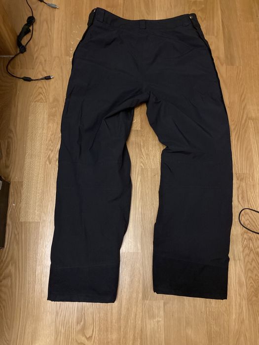 Spodnie narciarskie the north face rozmiar L gore tex