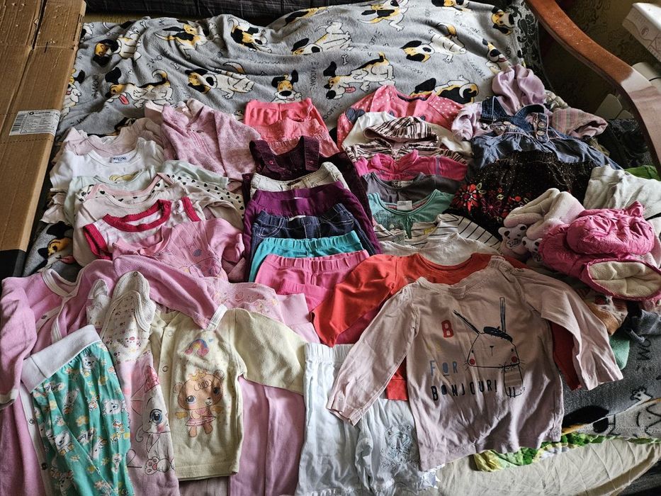 Одяг для дівчики 2-3місяці