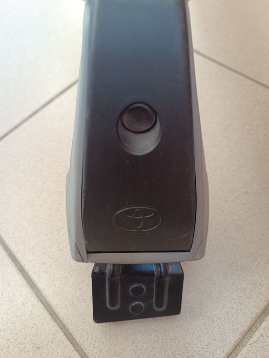 Bagażnik na dach - Toyota Yaris 2001