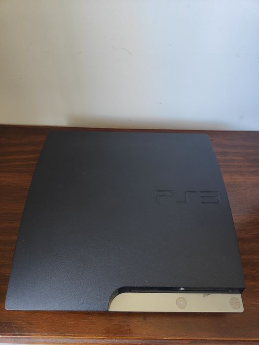 Ps3 Slim 500gb desbloqueada + comando