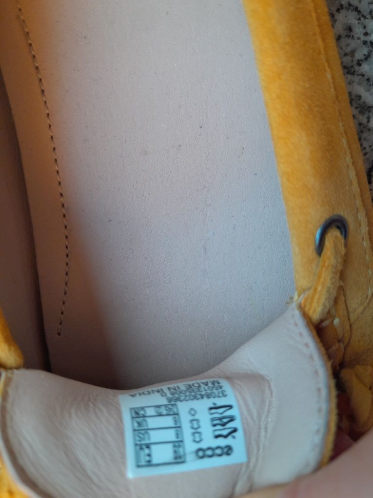 Spsprzedam mokasyny buty ecco, rozmiar 39