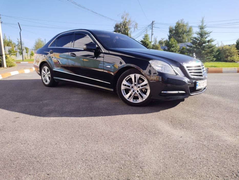 Mercedes-Benz E 220