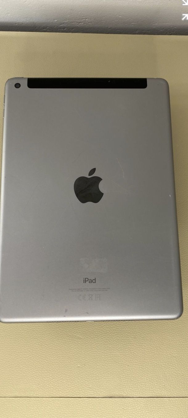 Планшет A1954 Apple iPad 6 gen 32Gb Wi-Fi + 4G батарея 93%