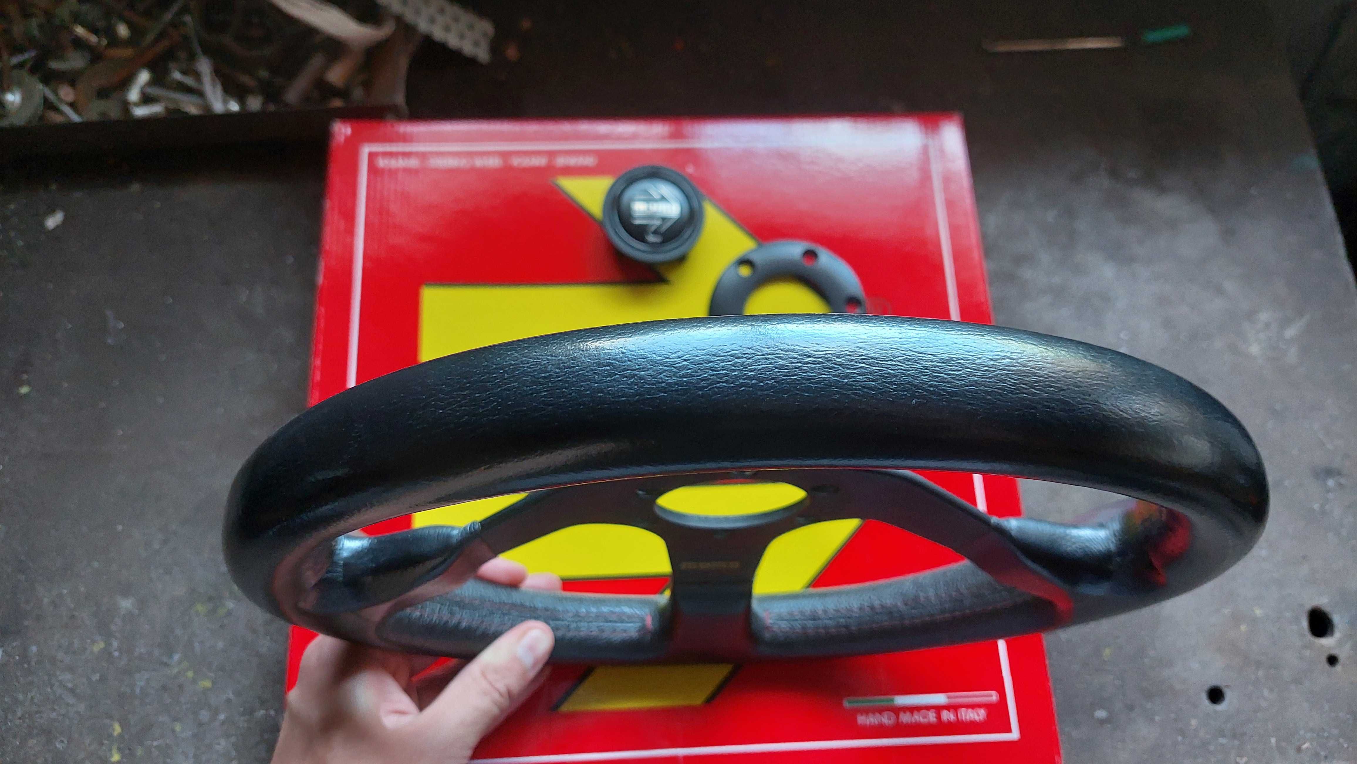 Kierownica MOMO TUNER 320