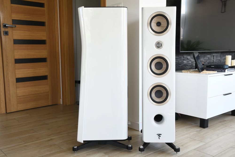 kolumny Głośnikowe podłogowe stereo Focal Kanta 2 w świetnym stanie!