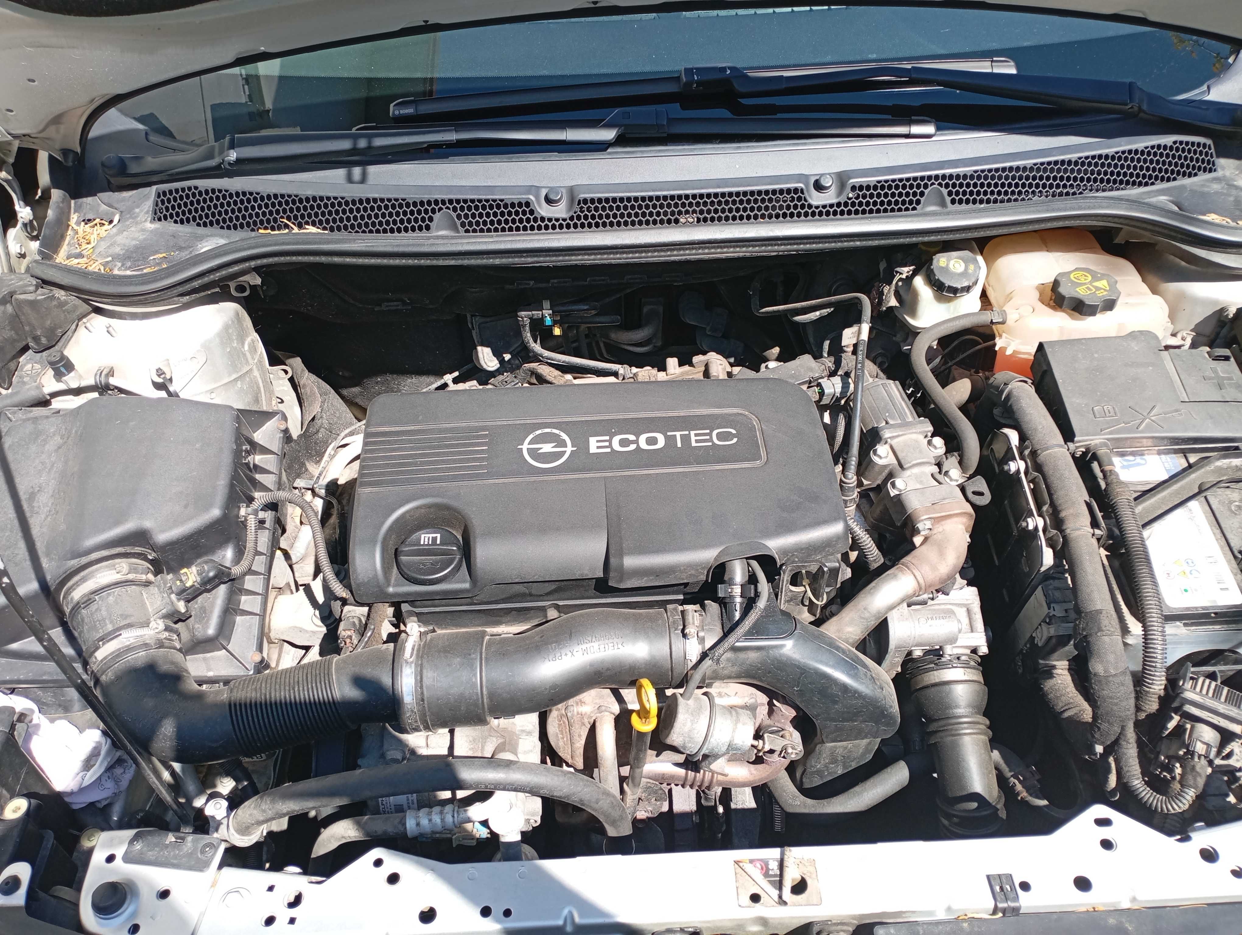 OPEL Astra j універсал