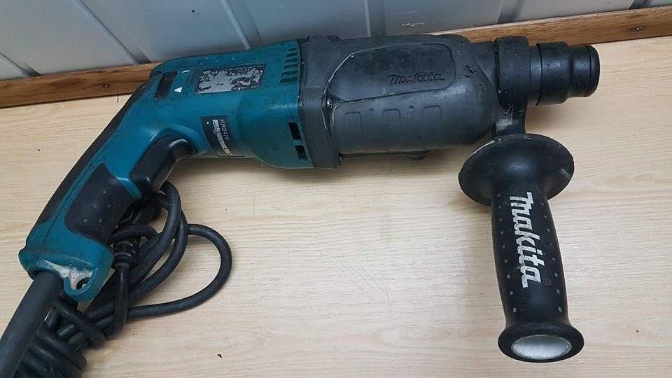 Młotowiertarka Makita HR2470 wiertarka udarowa 780 W