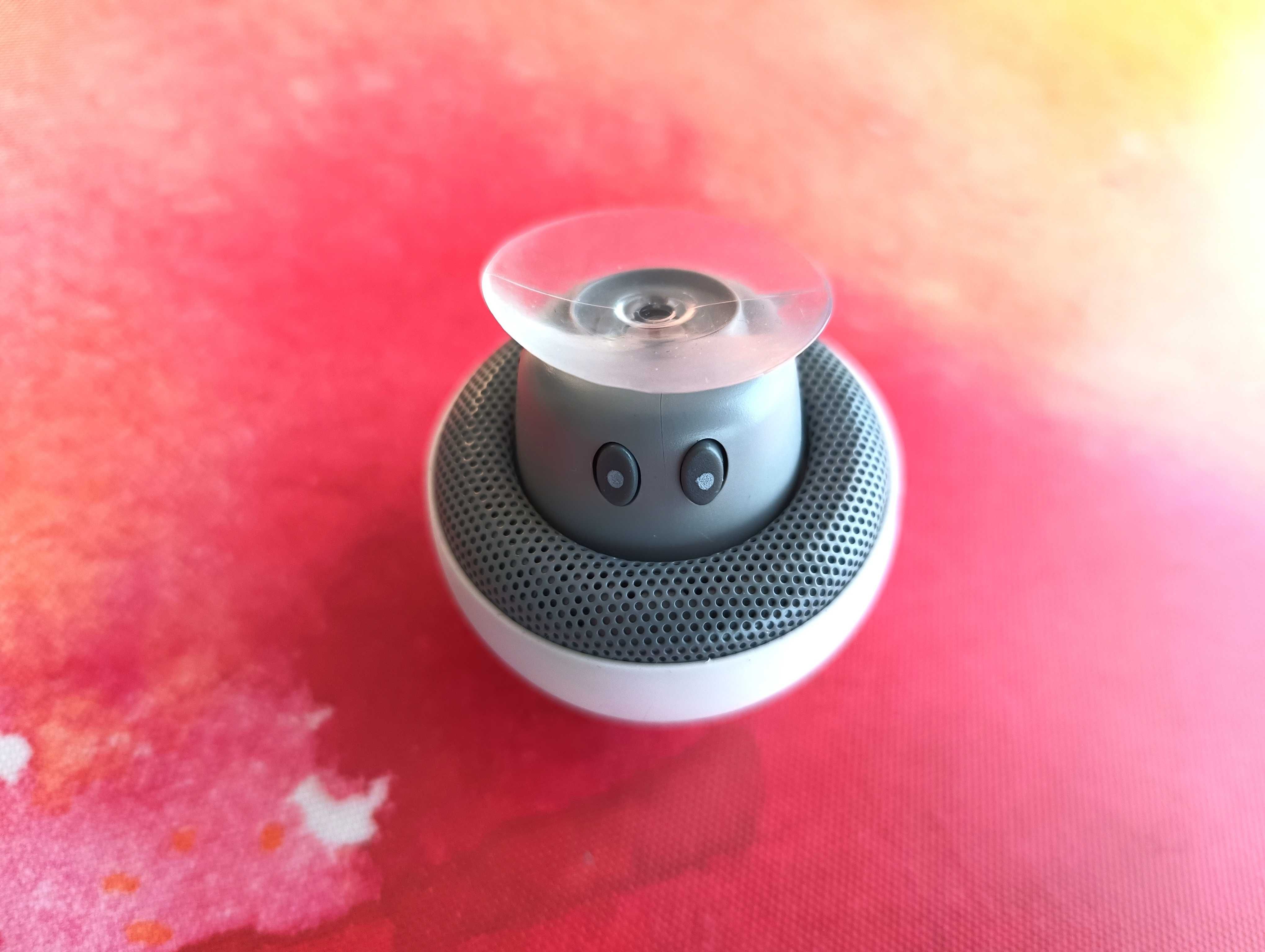 Głośnik Bluetooth 5.0 z przyssawką (4 x 4 x 4 cm)