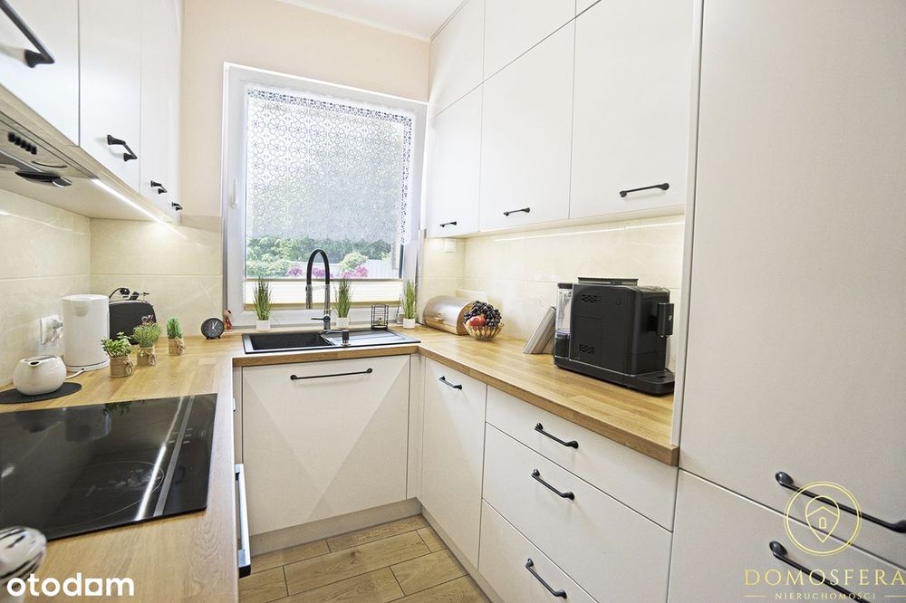 Szeregowiec z garażem w bryle | rekuperacja | VIDEO