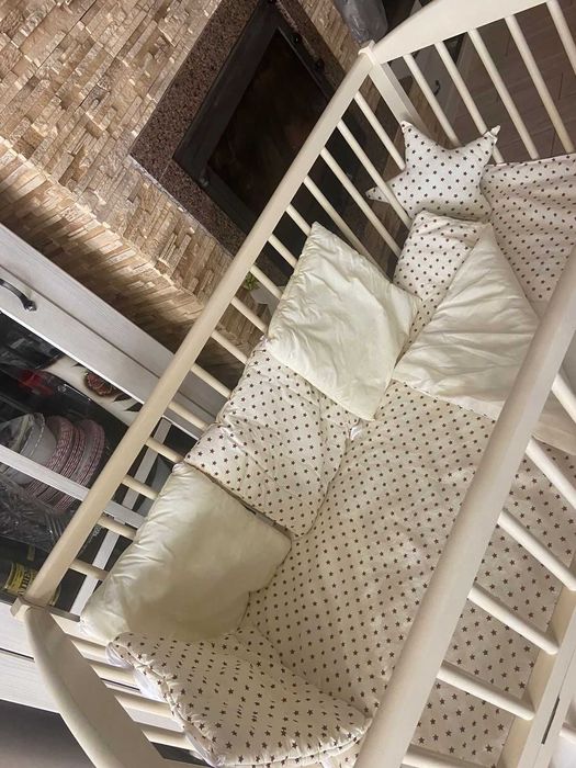 Ліжечко колиска для дитини