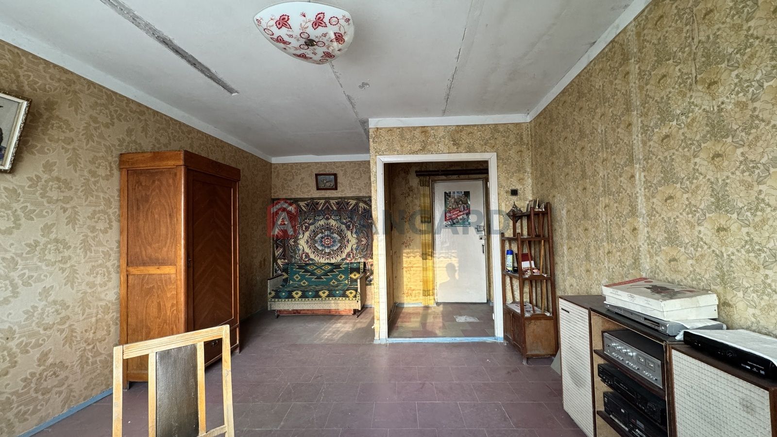 Продам 1 ком кв с панорамным видом на небо и сквер, р-н Косиора