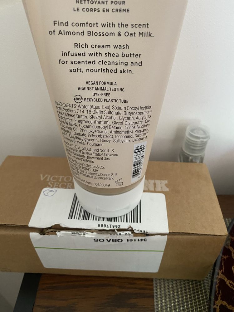 Victorias Sectet zel kremoey 236 ml