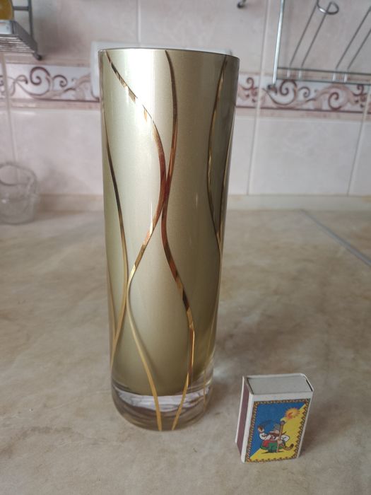 Вироби з кольорового скла