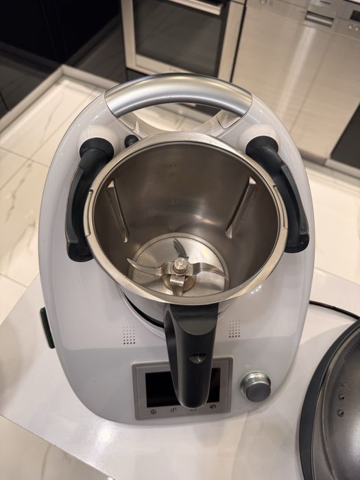 Thermomix TM5 – rewelacyjny stan, pełny komplet, super cena!