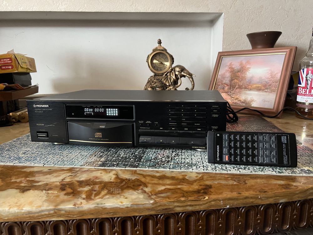 Класний CD-програвач Pioneer PD-S501 / Японія / оригінальний пульт