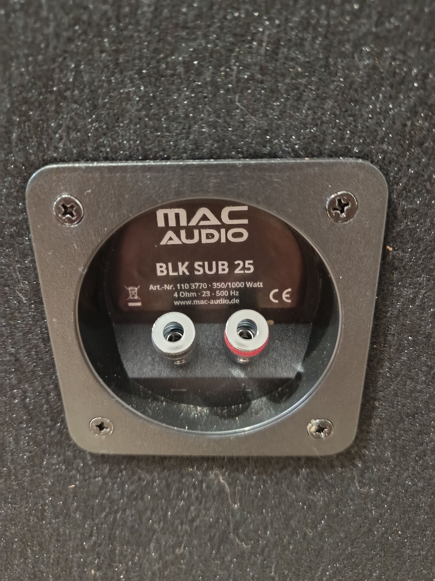 Subwoofer 10"+ wzmacniacz